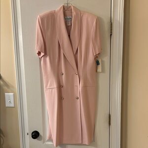 Chic Pink Blazer Dress